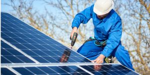 Installation Maintenance Panneaux Solaires Photovoltaïques à Continvoir
